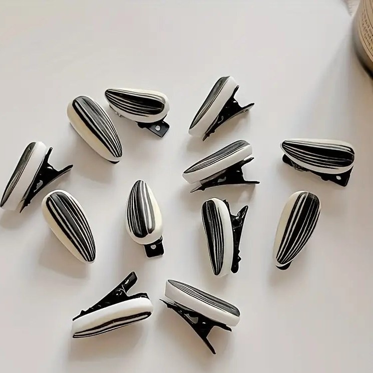 گیره سر طرح تخمه بسته 2عددی